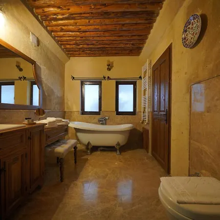 Maya Cave 4*