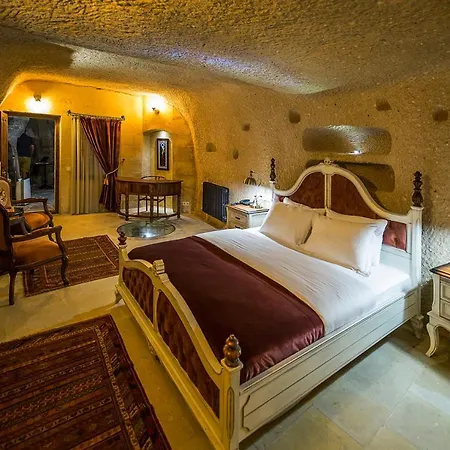 Maya Cave Hotel 4*
