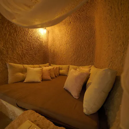 Maya Cave Hotel 4*