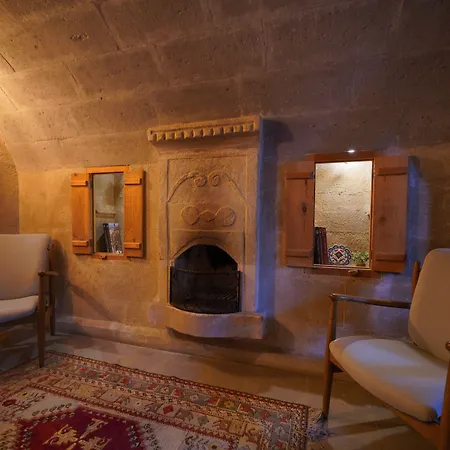 Maya Cave Uchisar